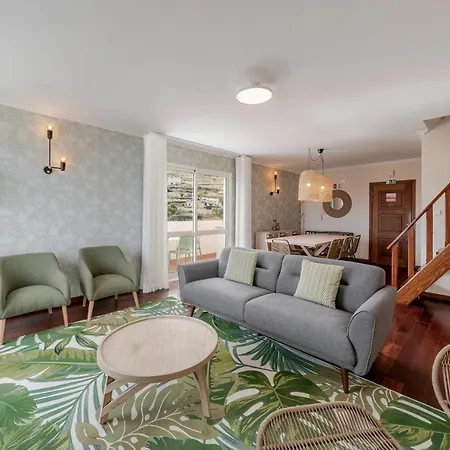 Reis Magos V By An Island 卡尼索