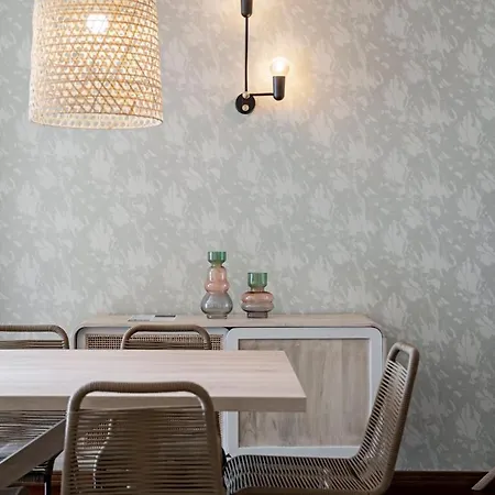 Reis Magos V By An Island